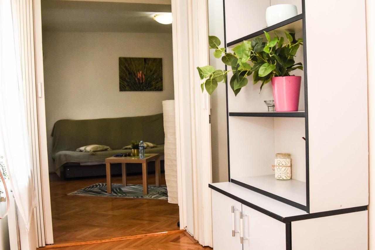 Apartment Kiwi Нови-Сад Экстерьер фото